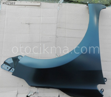 Toyota Corolla A180 Ön Sağ Çamurluk 2013 2017