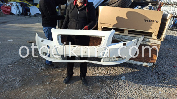 VOLVO S40 ÖN TAMPON BEYAZ ÇIKMA ORİJİNAL 2008-12