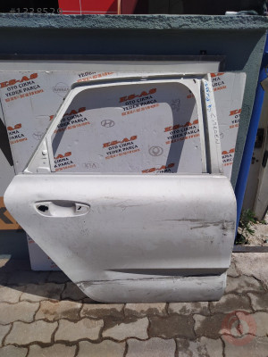 Citroen C4 Picasso sağ arka kapı2012-2015