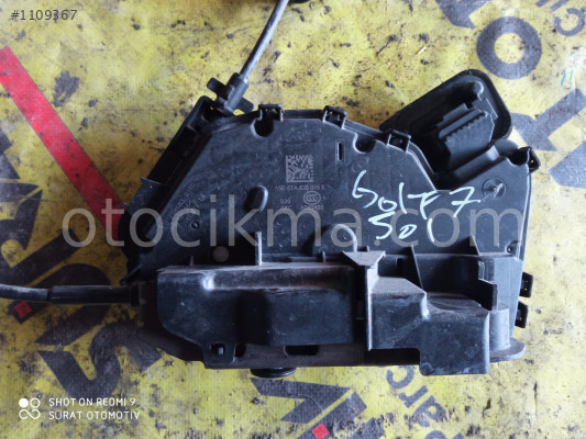 VW GOLF 7 ORJINAL ÇIKMA SOL ARKA KAPI KİLİDİ