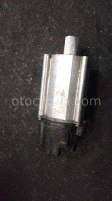 7818079144 BMW 5 SERİ F10 DİREKSİYON KUTUSU