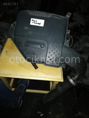 Renault 1.9 Dizel Motor Kapağı hatasız orjinal çıkma