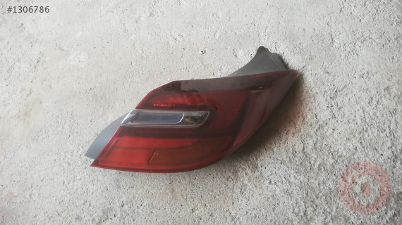 OPEL INSIGNIA SAĞ STOP LAMBASI.OTO ERKAN ÜNYE