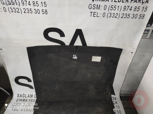 AUDİ A6 ÇIKMA  BAGAJ HALISI