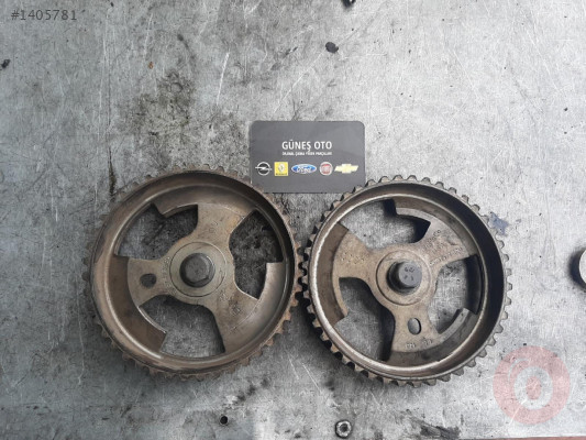 FORD FOCUS 1.6 EKSANTRİK DİŞLİSİ ÇIKMA ORJİNAL 9657477580