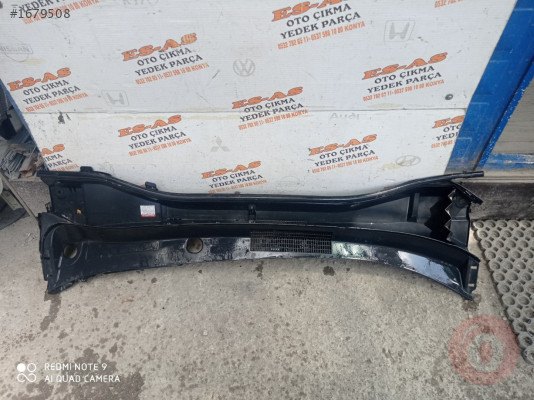 Toyota C-HR Ön Cam Izgarası 2018