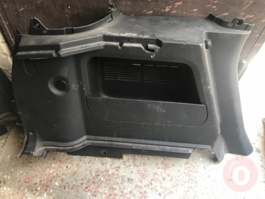 Opel Meriva sol bagaj döşemesi