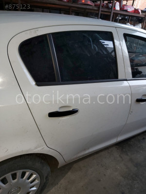 OPEL CORSA D SAĞ ARKA KAPI GÜÇMANLAR OTO