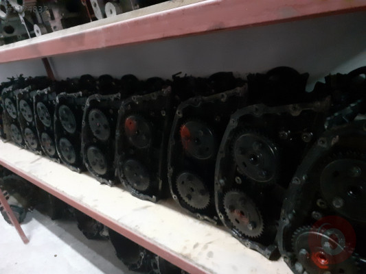 FORD MONDEO 2 dizel silindir kapak