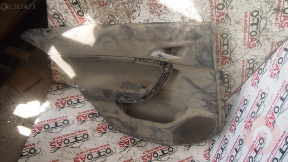Opel İnsignia Sol Arka Kapı Kartonu 13327699