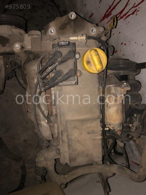 Renault Clio 1.4 Benzinli Şarj Dinamosu hatasız orjinal