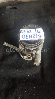 Renault Clio 1.4 Gaz Kelebeği Hatasız Orjinal Çıkma