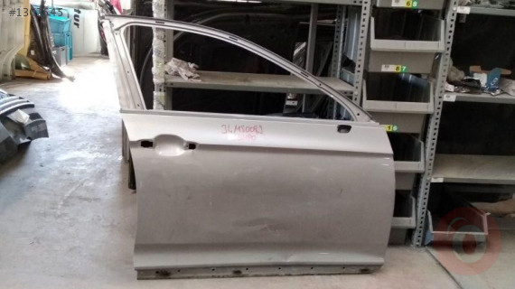 VOLKSWAGEN PASSAT 2015 2019 SAĞ ÖN KAPI 3G0831056