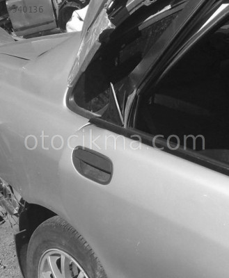 ORJİNAL 2001 VOLVO S40 2000TURBO SAĞ ARKA KAPI KOLU.