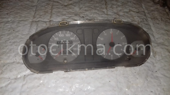 SKODA PİCK UP 1.3 BENZİNLİ 1996 MODEL GÖSTERGE SAATİ