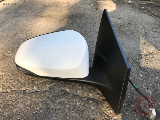 Toyota corolla sağ ayna otomatik katlanır 2013-2018 orjinal