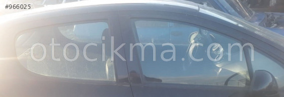 2009 peugeot 207 1.4 benzinli çıkma sağ takım kapı camı