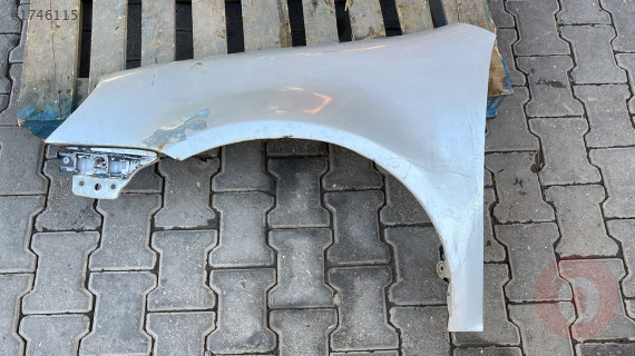 2005-11 VW JETTA ÖN ÇAMURLUK ORJ ÇIKMA