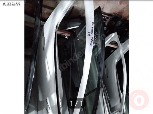 PEUGEOT PARTNER TEPEE ÇIKMA SAĞ KAPI