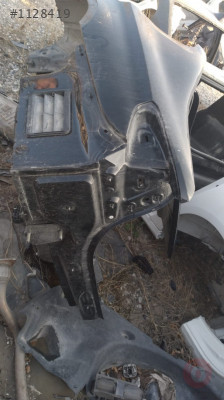 bmw g30 çıkma sol arka çamurluk