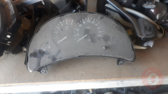 opel corsa c kasa çıkma kilometre saati.