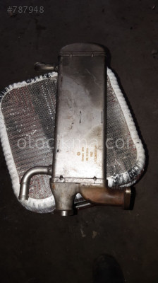 Volkswagen - Craftere 2012   03L131511A    Egere Soğutucu