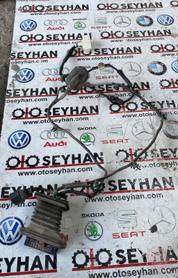 volkswagen golf 5 sağ arka kapı tesisatı