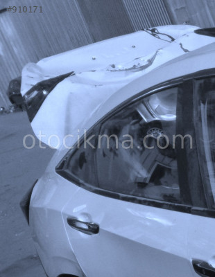 2017 HONDA CIVIC ÇIKMA SAĞ ARKA KAPI CAMI.