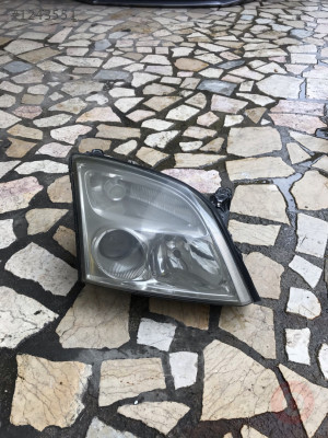 Opel vectra c sağ ön far