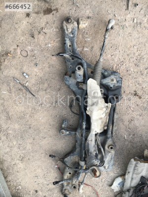 Audi a3 travers  kapağı ve tüm audi çıkma parçalar