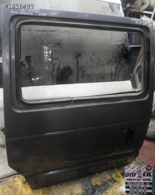 CHRYSLER VOYAGER 1994 2.5 ORTA SÜRGÜLÜ SAĞ KAPI FÜME