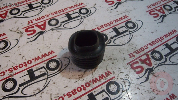 Opel Meriva İç Plastik - 13305443
