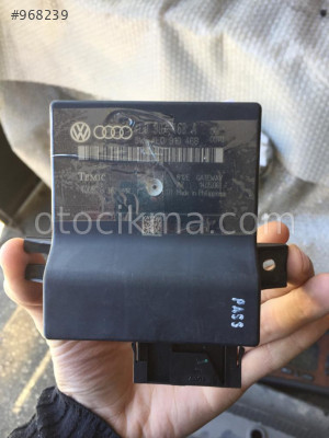 Audi Q7 GATEWAY KAPI KONTROL BEYNİ hatasız orjinal çıkma