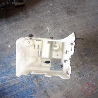 Citroen C-ELYESE çıkma sigorta kutusu ayagi9675493980