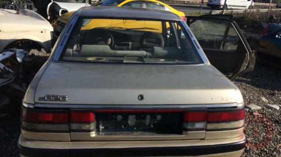1992 model mazda 626 çıkma bagaj kapağı