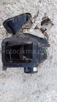 NİSSAN TERRANO 2001 MODEL  KLİMA KAZANI FAN MOTORU