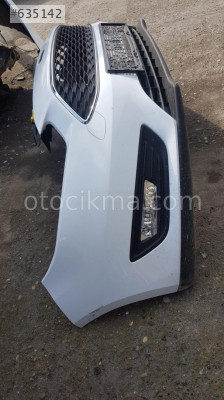 Ford Focus 2015-18 Ön tampon beyaz hatasız orjinal çıkma