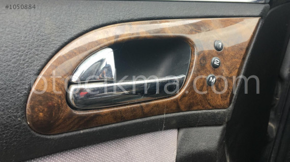 peugeot 607 çıkma sol ön içten kapı açma kolu