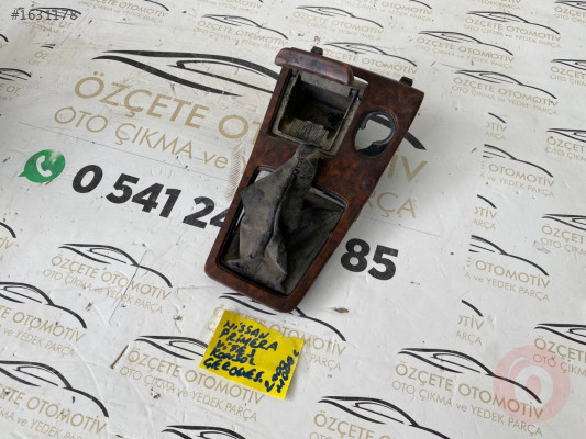 NİSSAN PRİMERA ORTA KONSOL 2000 MODEL ÇIKMA