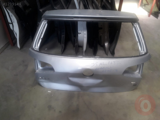 GOLF 7 2015 BAGAJ KAPAĞI 750 TL