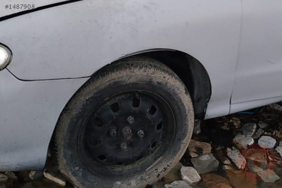 1996 hyundai elantra 1.8 otomatik çıkma sol ön jant lastik