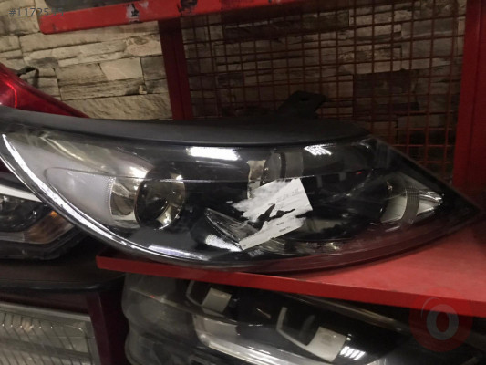 hyundai tucson çıkma sağ far orjinal