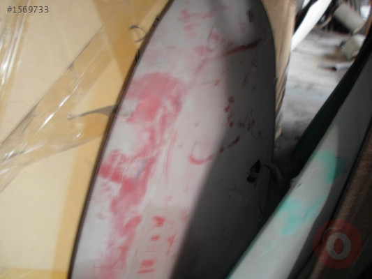 VOLKSWAGEN TOSBAĞA ARKA KAPUT KIRMIZI ÇIKMA