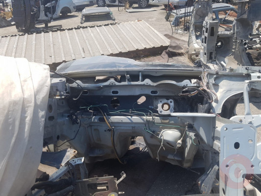 Renault Megane 2 Sol Ön Şasi Hatasız Orjinal Çıkma