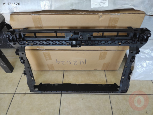 SKODA  SUPER B  ÖN PANEL  ORJİNAL HATASIZ