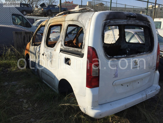 CITROEN BERLİNGO 2013 MODEL HURDA ARAC PARCA OLARAK SATILIK