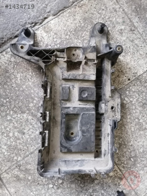 Caddy akü alt braket