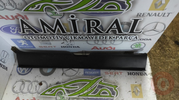 2002 TOYOTA VERSO ARKA KİLİT KARŞILIĞI BAKALİTİ