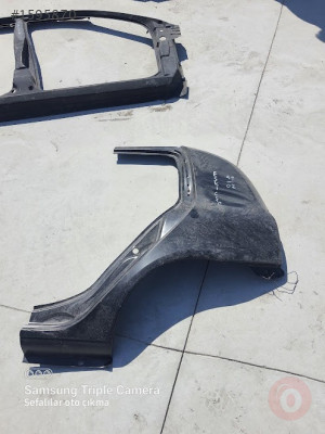 RENAULT CLİO 98/04 SOL ARKA CAMURLUK SEFALILAR OTO CIKMA