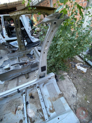 renault clio symbol 2010 sağ marşbiyel